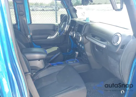 2016 Jeep Wrangler Unlimited Sahara z USA, uszkodzony, nr VIN 1C4HJWEG0GL154418